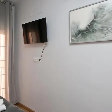 아파트 Luz Y Tranquilidad En El Casco Historico - Parking Gratis